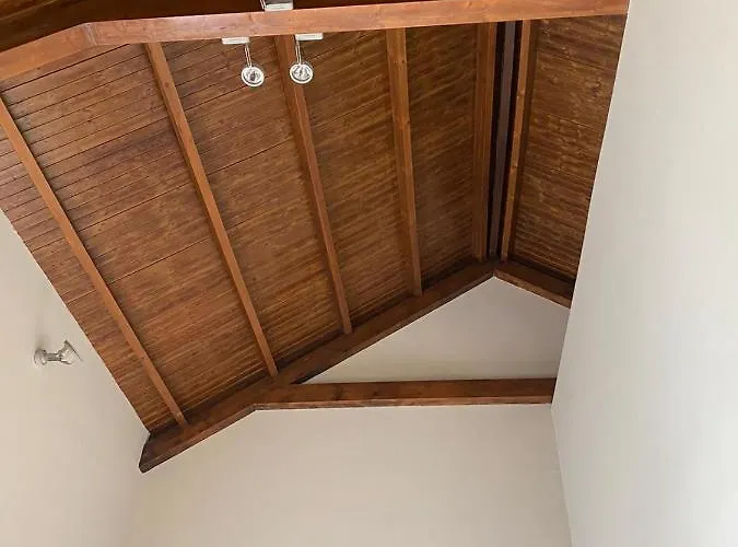 El Enreo Jaras -urbanizacion Jaras