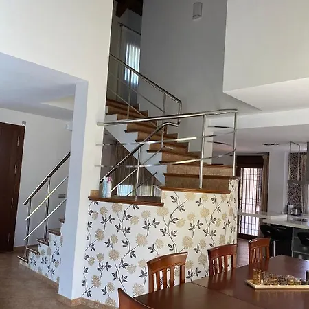 El Enreo Jaras -urbanizacion Jaras