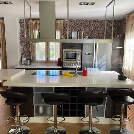 El Enreo Jaras -urbanizacion Jaras *