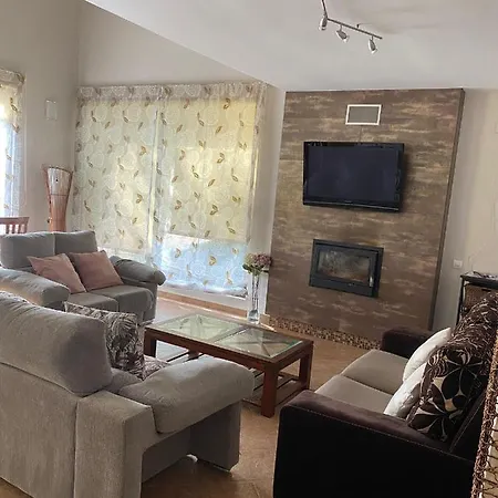 El Enreo Jaras -urbanizacion Jaras