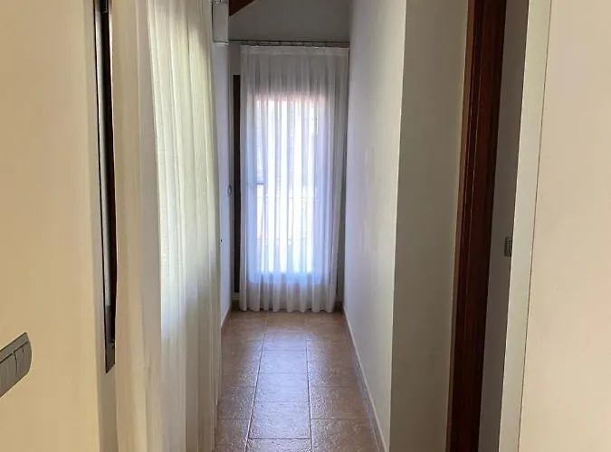 El Enreo Jaras -urbanización Jaras