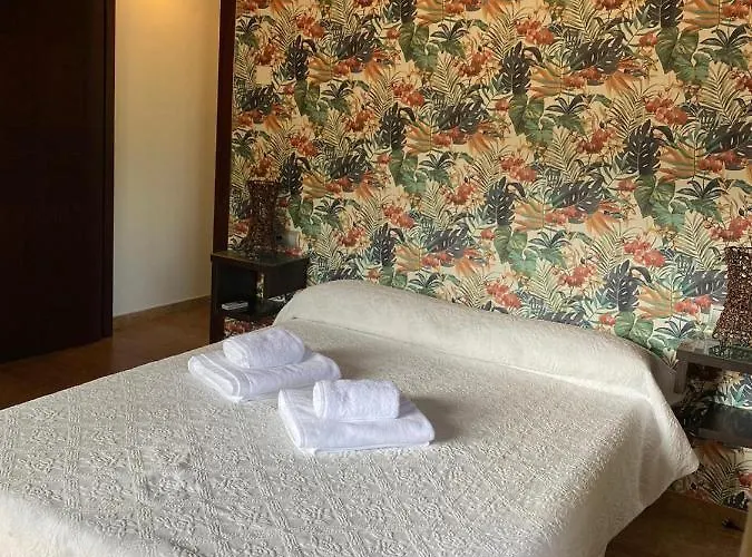 El Enreo Jaras -urbanización Jaras *