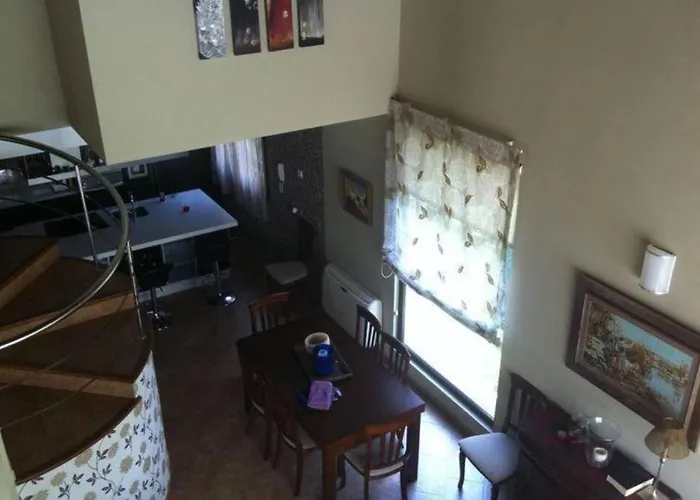 El Enreo Jaras -urbanizacion Jaras